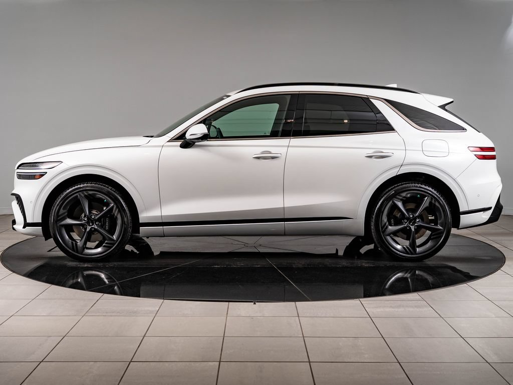 Used 2026 Genesis GV70 2.5T Sport Prestige AWD/4WD image 5