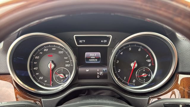 Used 2017 Mercedes-Benz GLS 550 4MATIC image 31