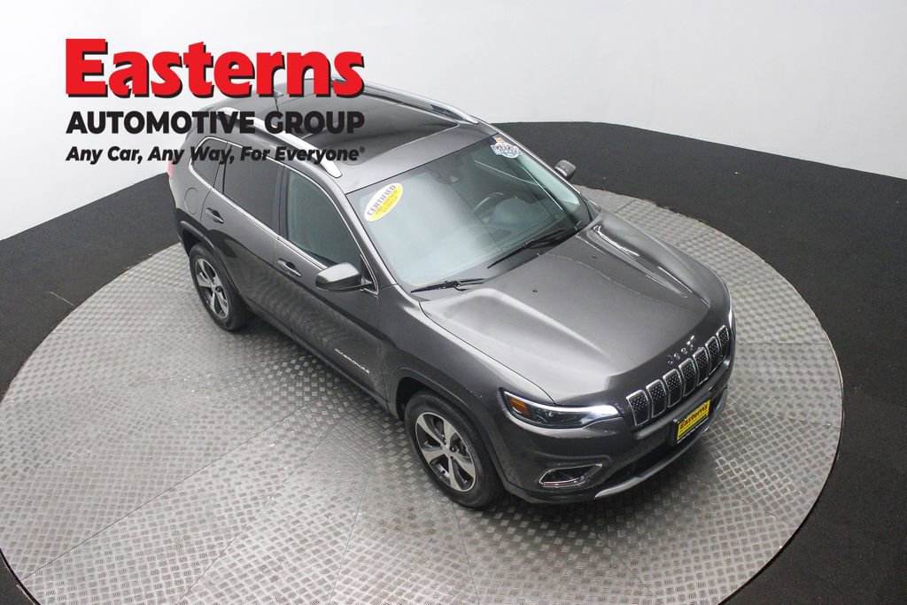 Used 2021 Jeep Cherokee Limited image 3