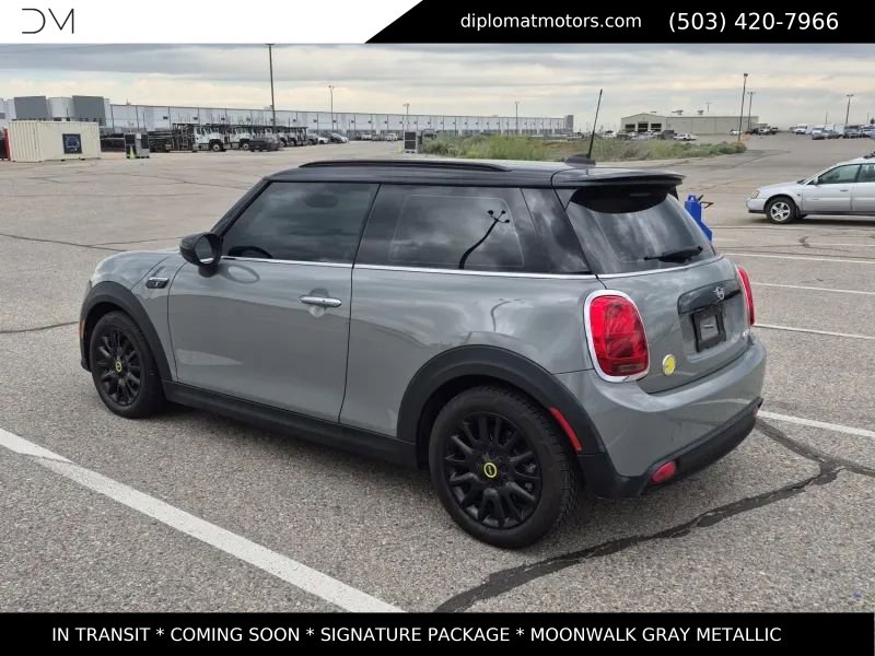 Used 2022 MINI Cooper SE FWD image 6