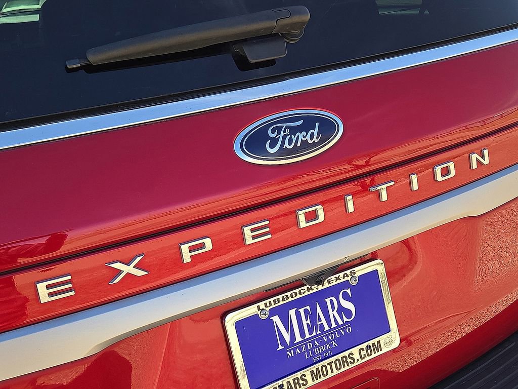 Used 2022 Ford Expedition XLT image 13