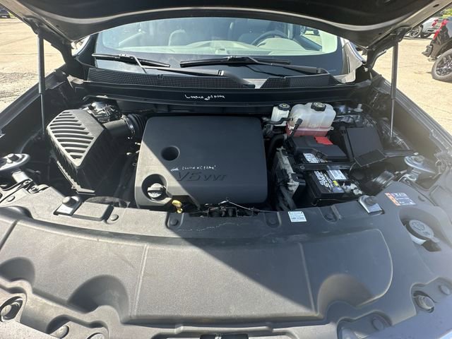 Used 2019 Chevrolet Traverse LT w/ LT Premium Package AWD/4WD image 33