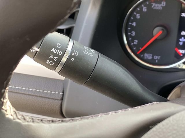 Used 2023 GMC Acadia SLT w/ Technology Package image 23