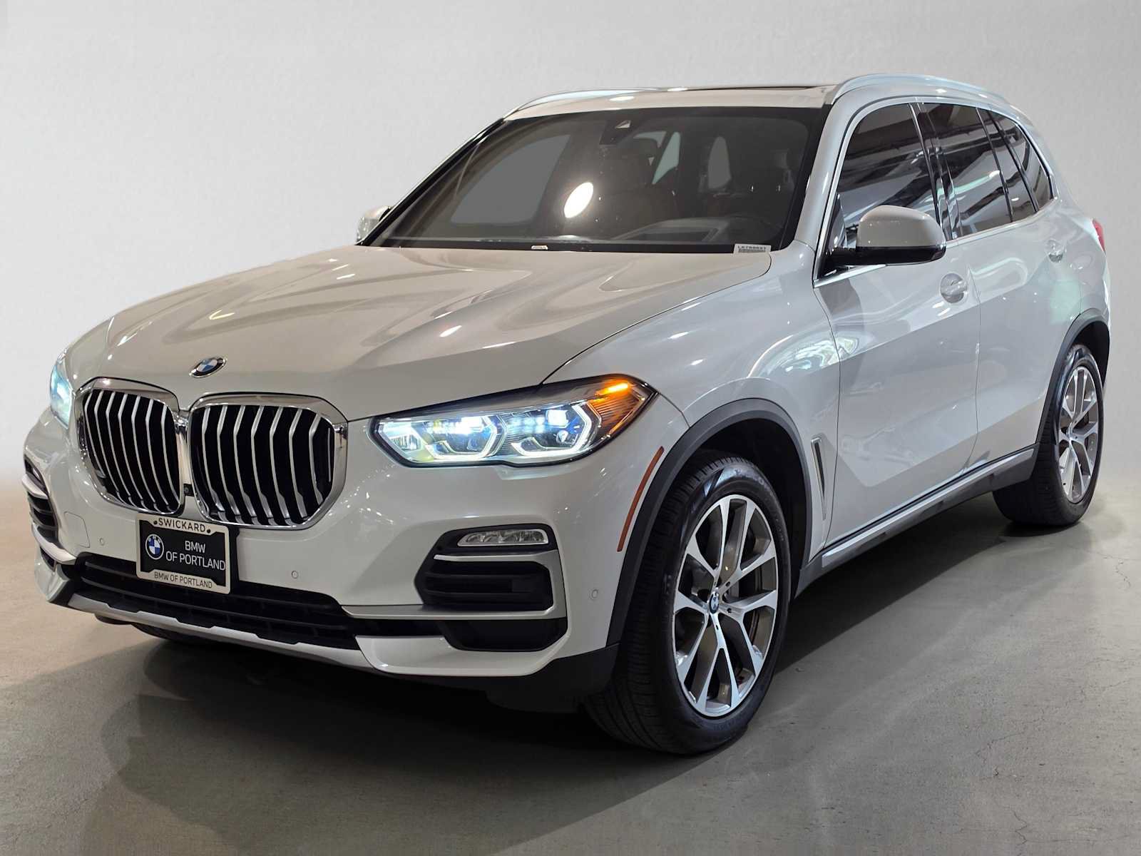 Used 2019 BMW X5 xDrive40i w/ Premium Package AWD/4WD image 7