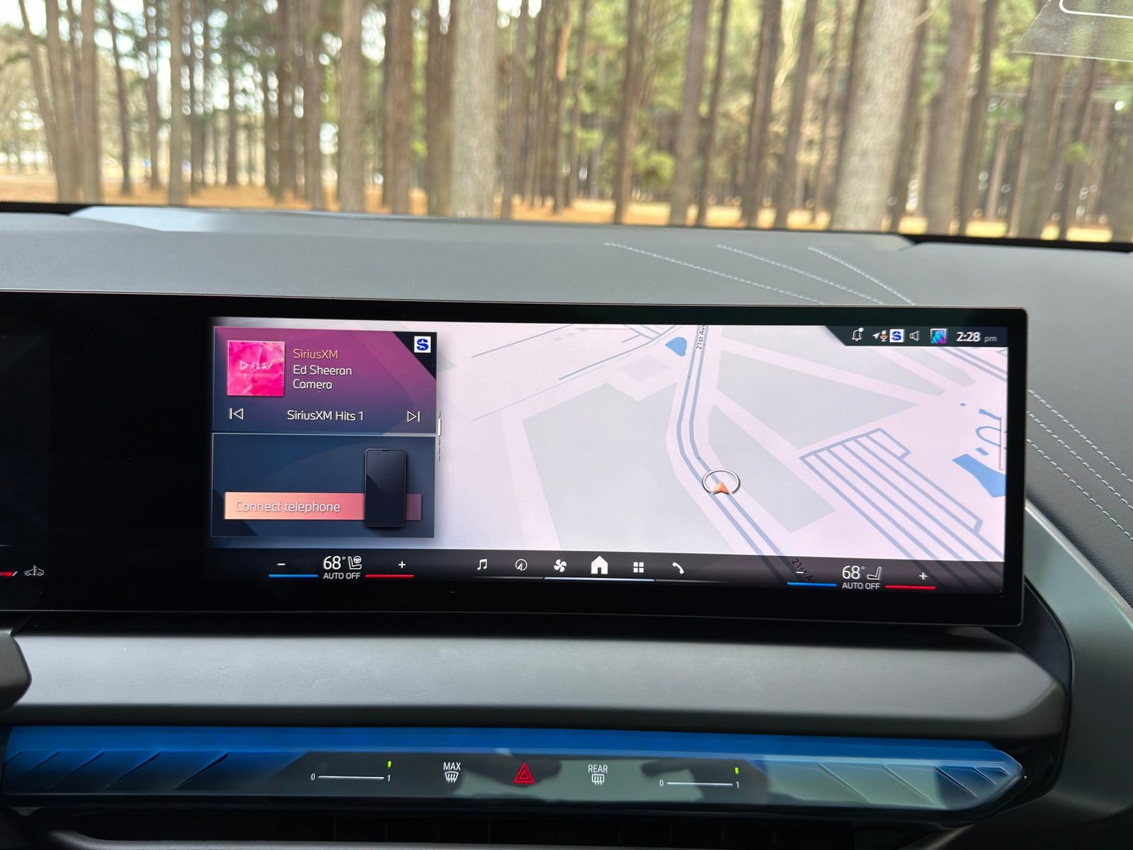 Certified 2025 BMW X3 xDrive30i w/ M Sport Package image 4