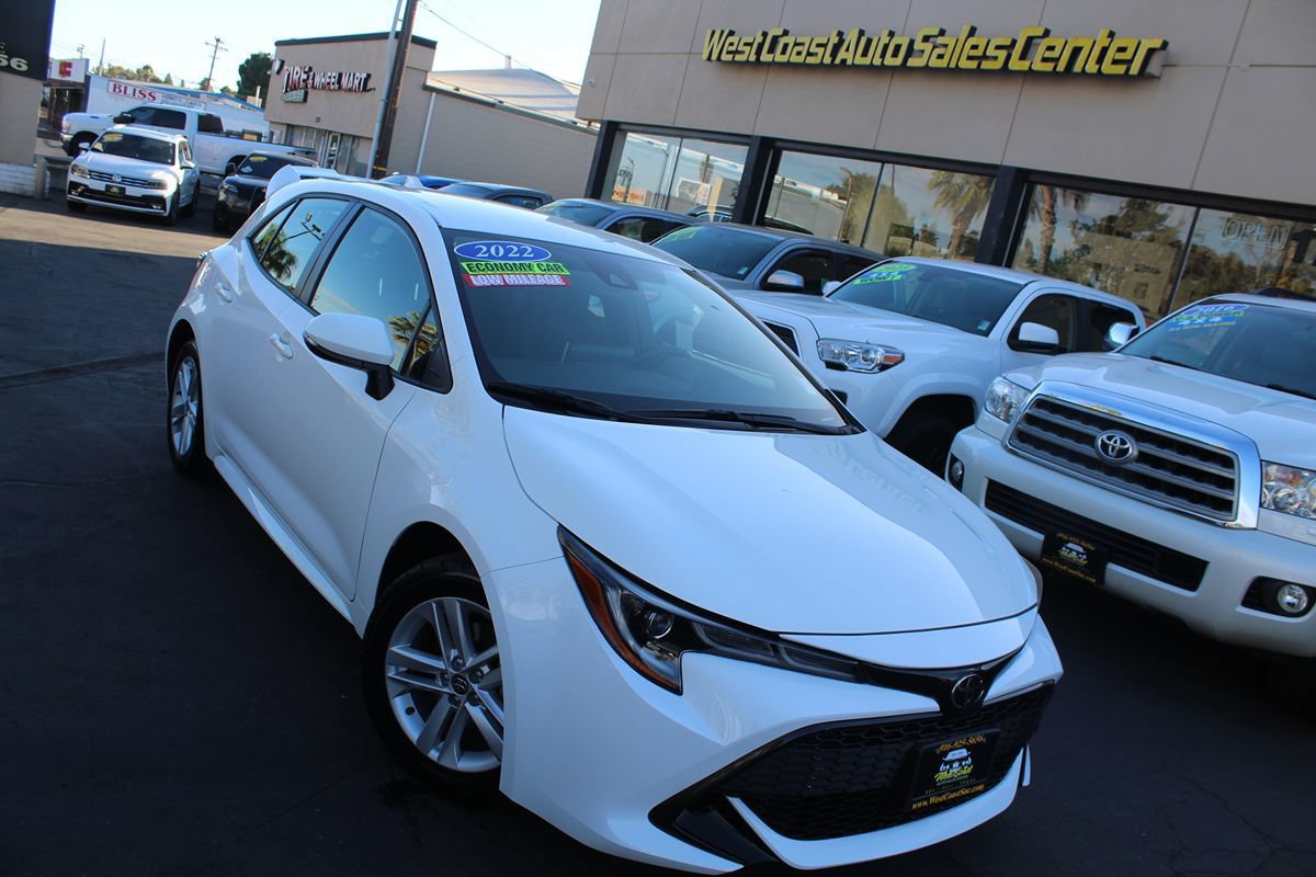 Used 2022 Toyota Corolla SE w/ Carpet Mat Package (TMS) FWD image 31