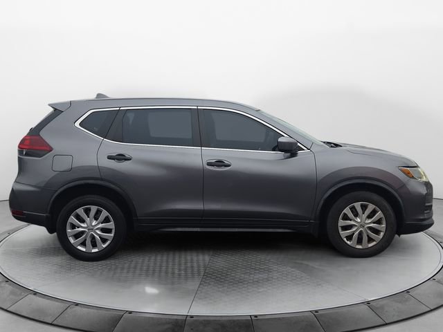 Used 2018 Nissan Rogue S image 6