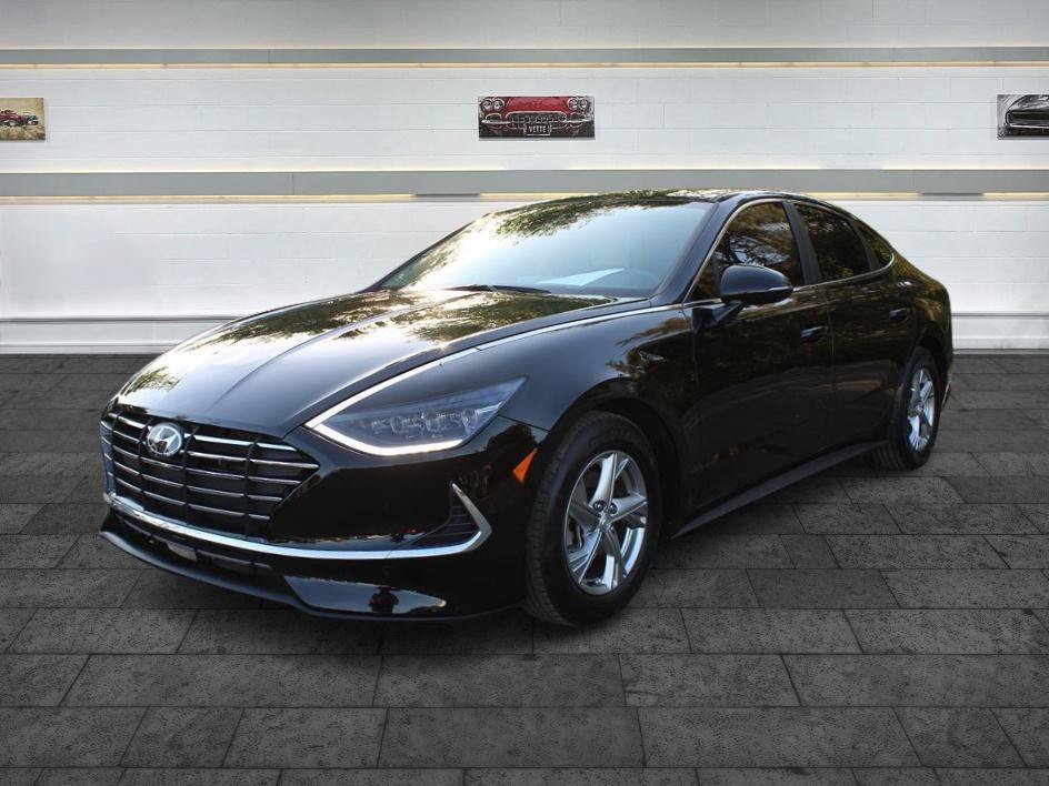 Used 2023 Hyundai Sonata SE FWD image 3