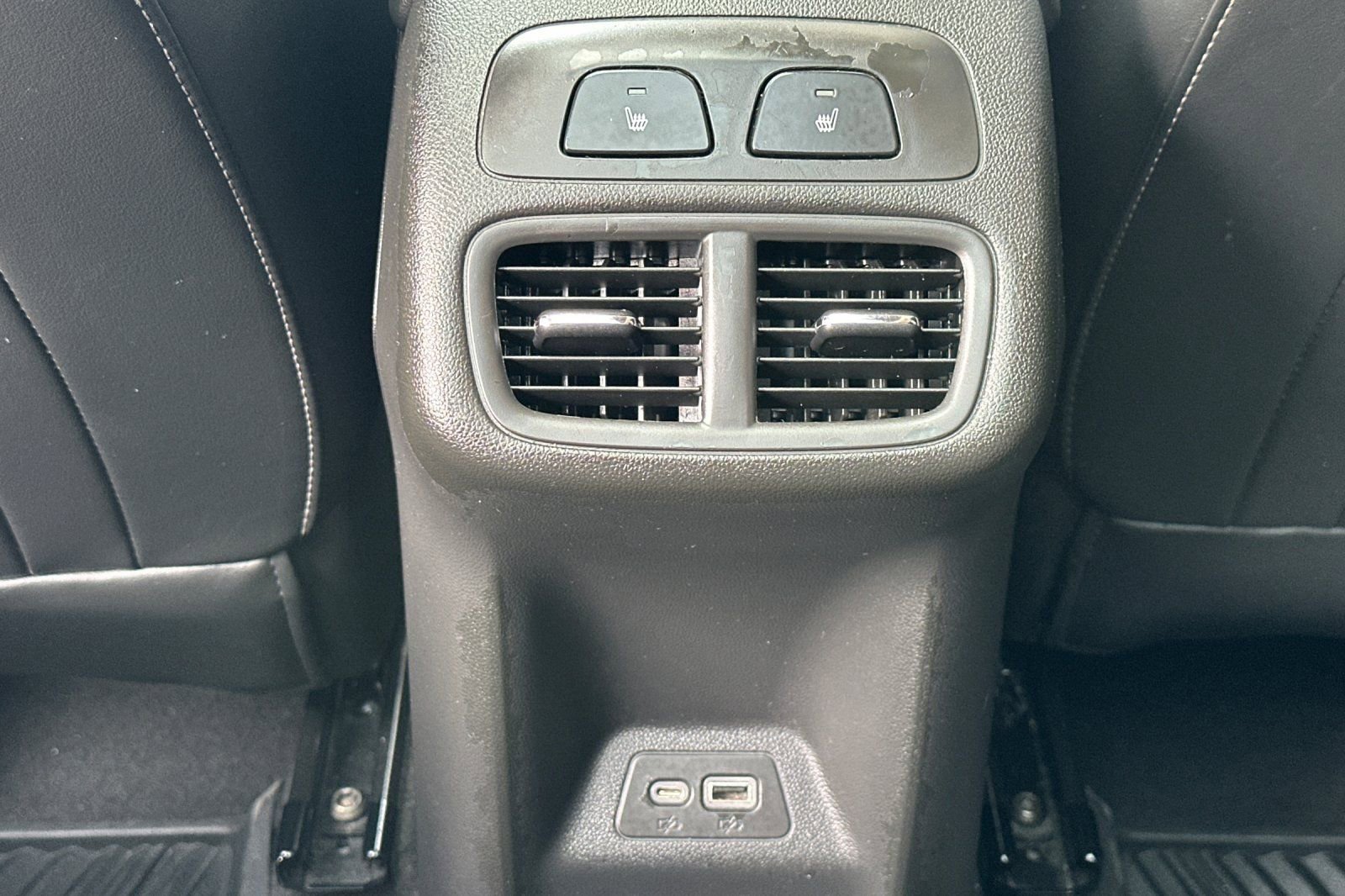 Certified 2022 Buick Envision Avenir w/ Technology Package II image 15