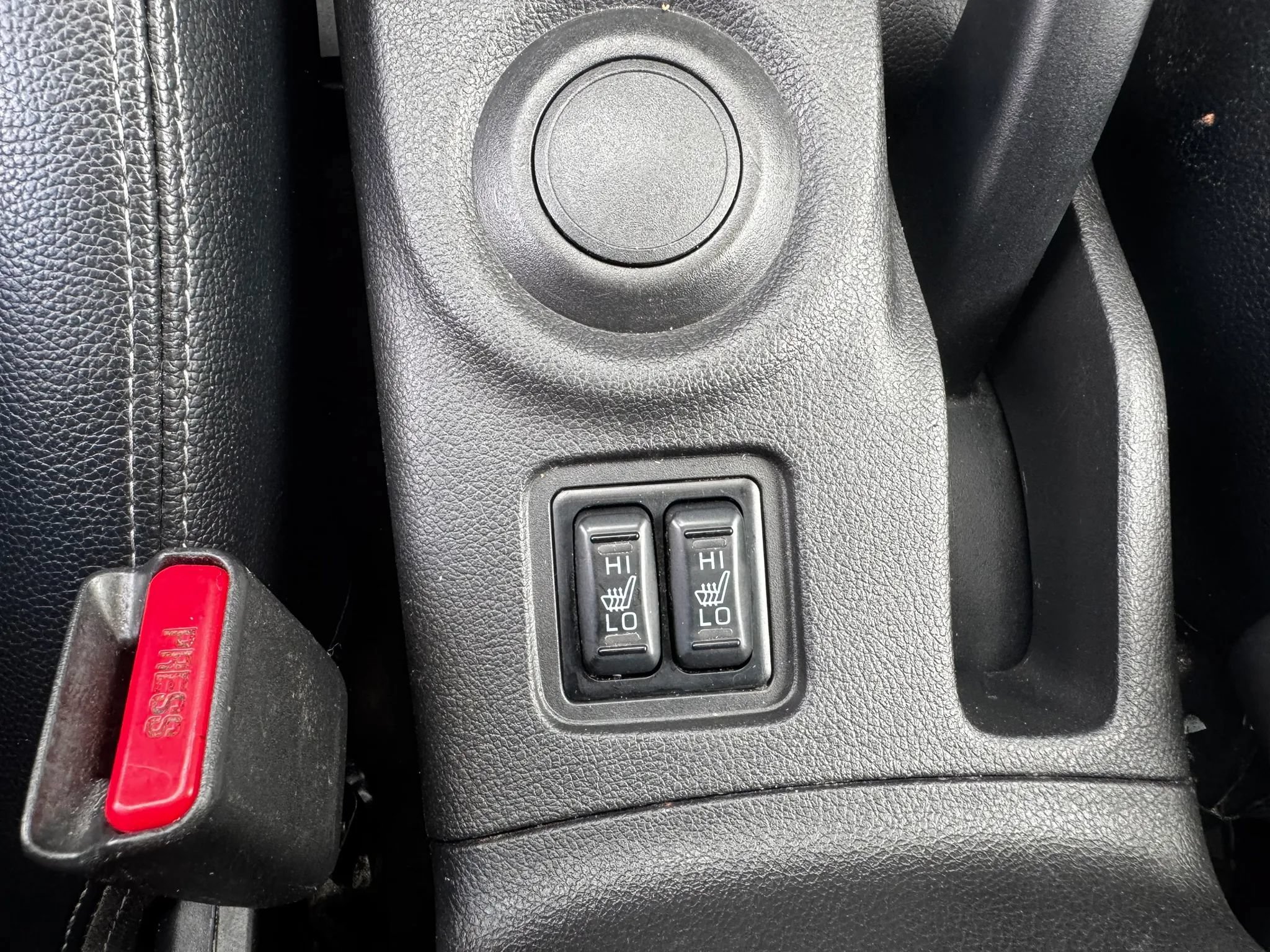 Used 2015 Mitsubishi Outlander SE FWD image 19