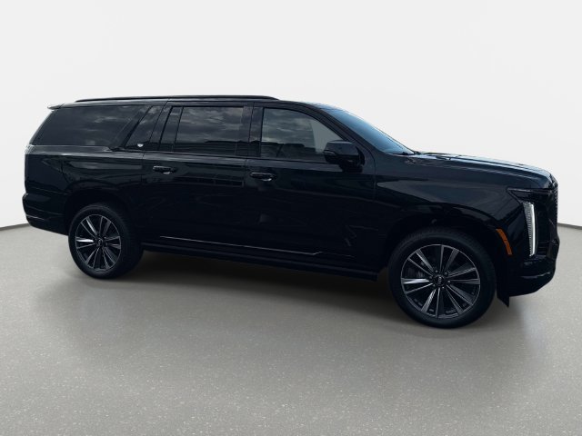 New 2026 Cadillac Escalade ESV Sport w/ LPO, Floor Liner Package AWD/4WD image 8