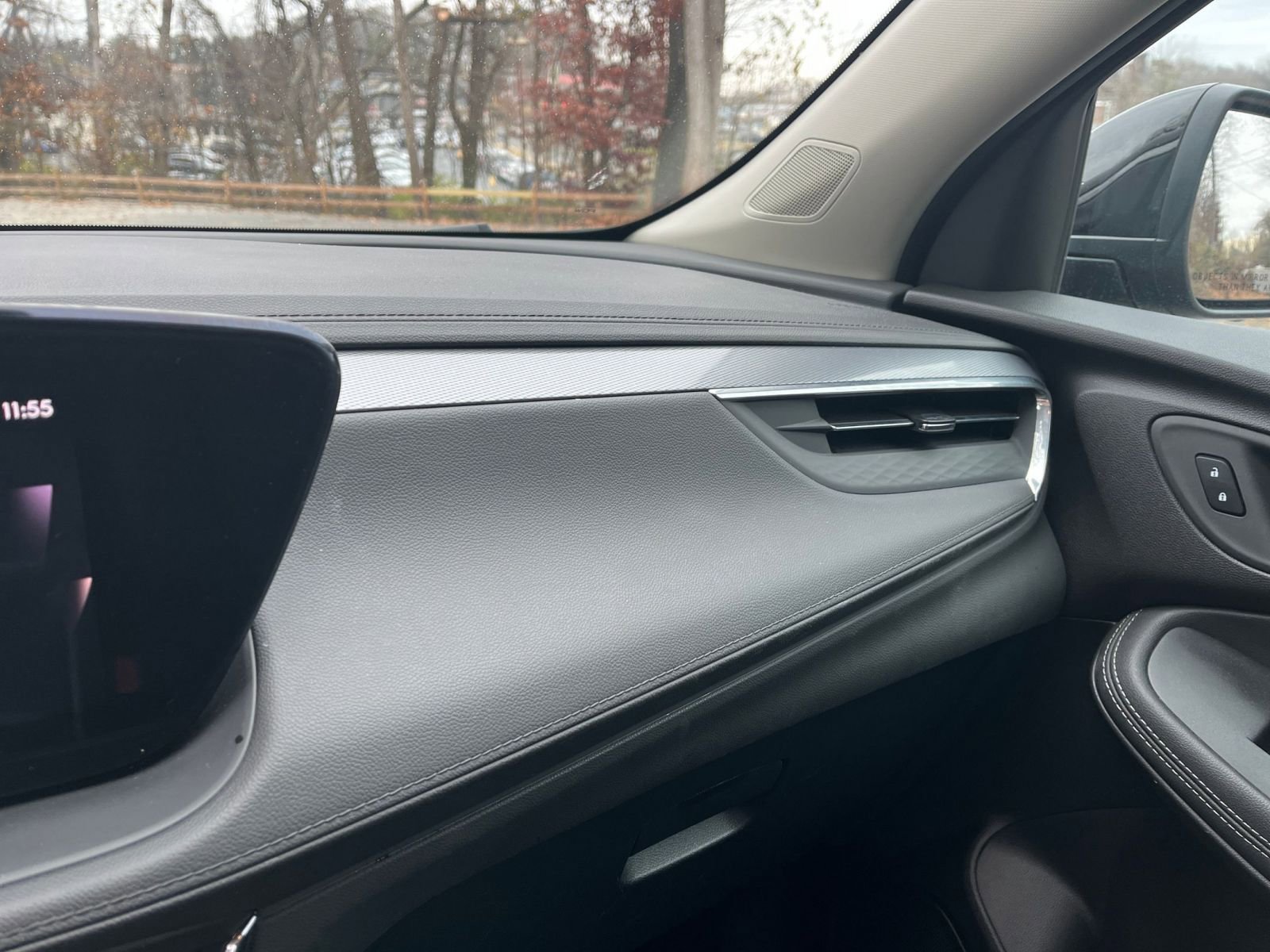 Used 2025 Buick Encore GX Preferred image 29