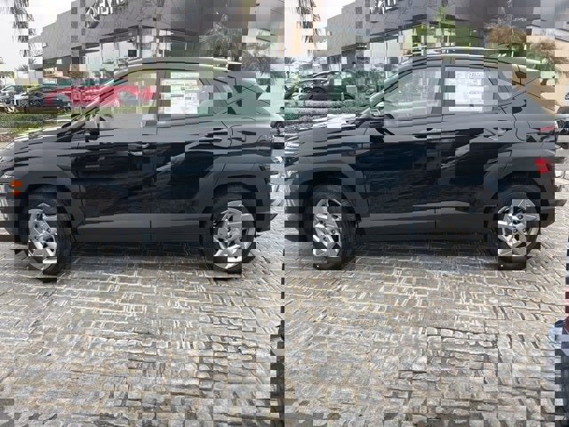 New 2026 Hyundai Kona SE image 6