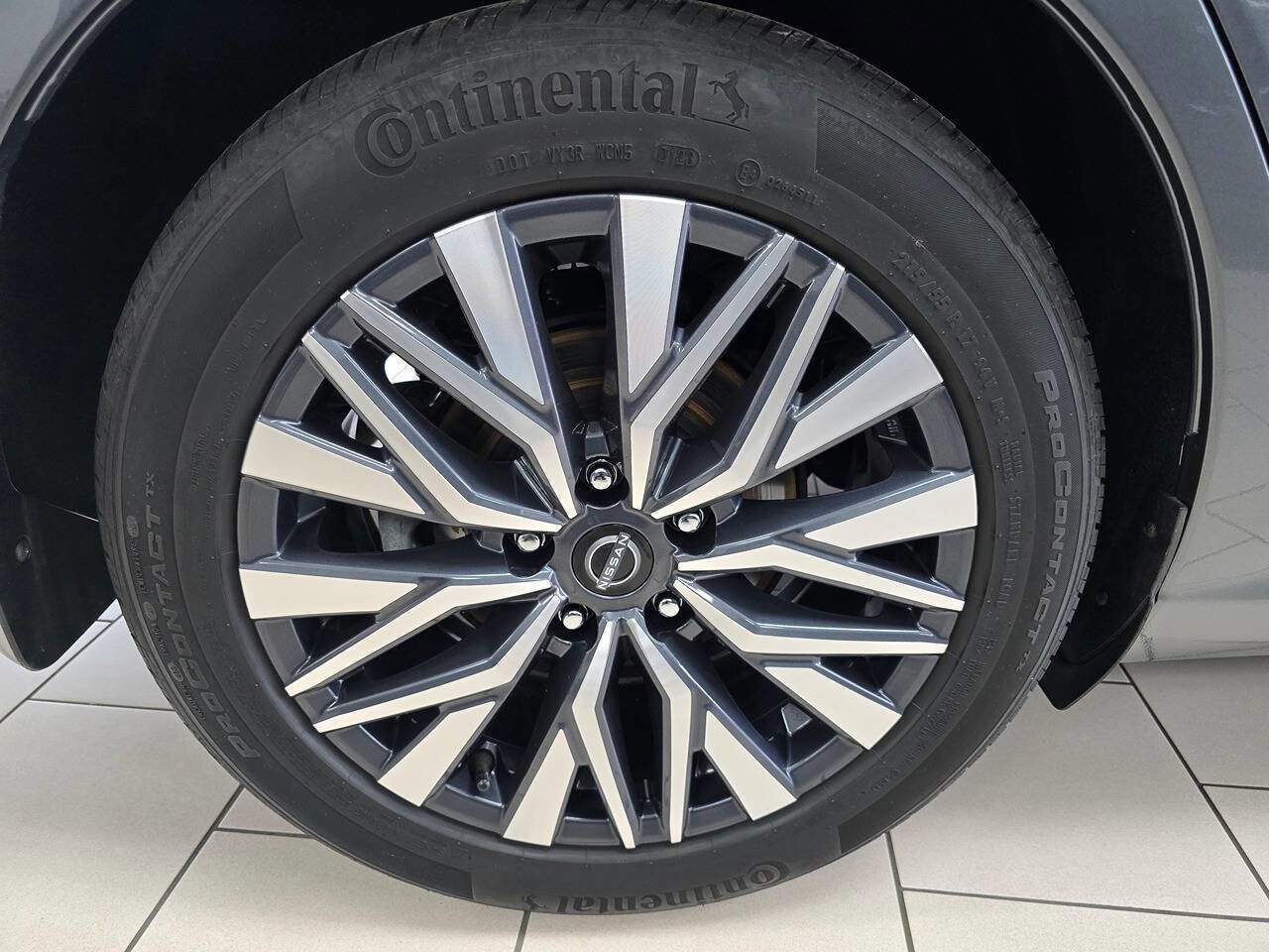 Used 2023 Nissan Altima 2.5 SV w/ SV Premium Package FWD image 22