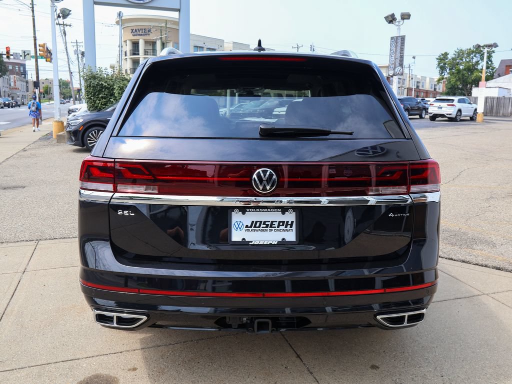 New 2026 Volkswagen Atlas SEL Premium R-Line AWD/4WD image 4