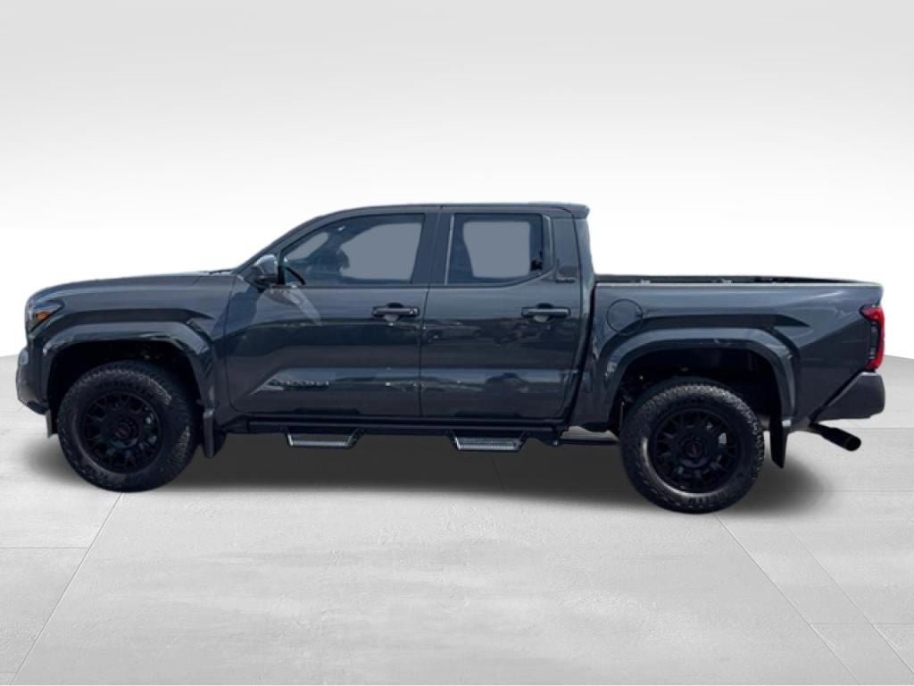 Used 2026 Toyota Tacoma SR5 AWD/4WD video 2