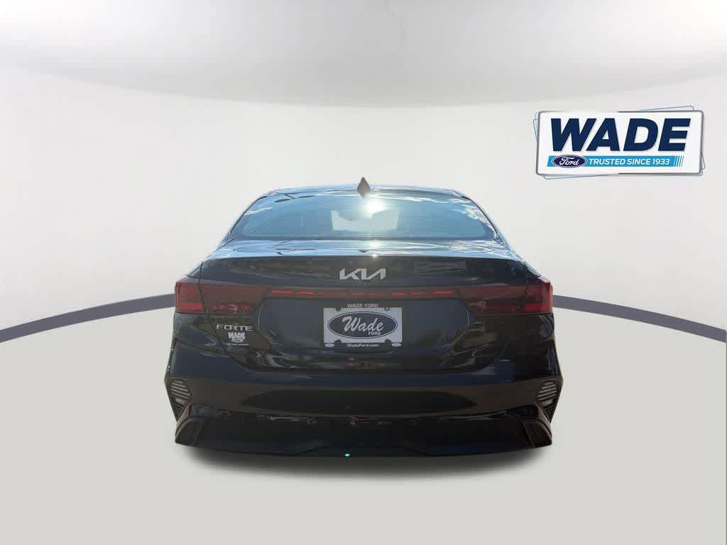 Used 2024 Kia Forte LXS FWD image 6