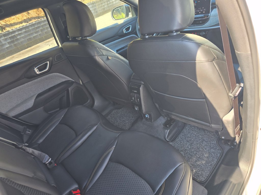 New 2026 Jeep Compass Latitude AWD/4WD image 26