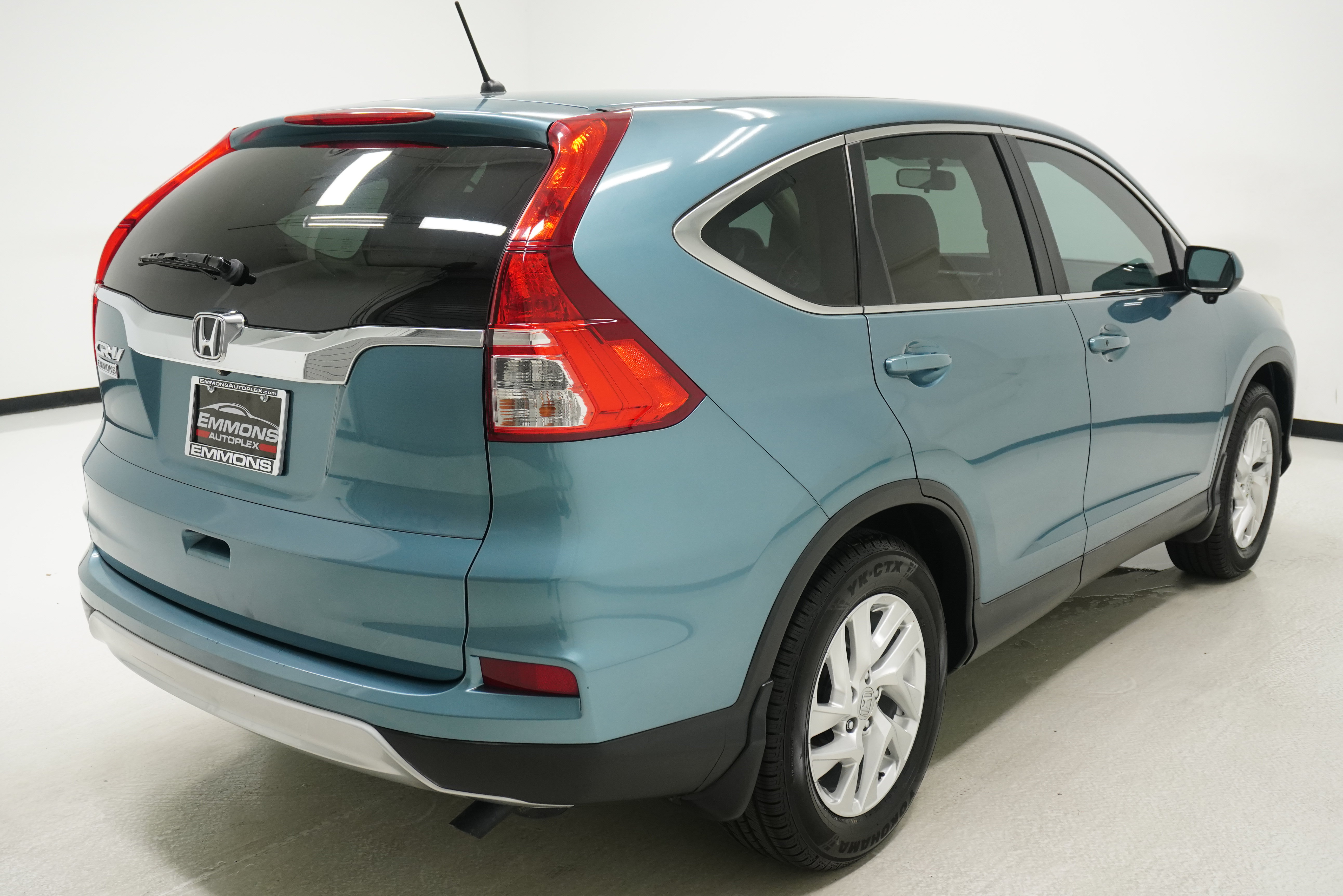 Used 2015 Honda CR-V EX image 4