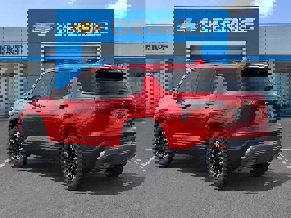 New 2026 Chevrolet Equinox ACTIV w/ Convenience Package III image 3