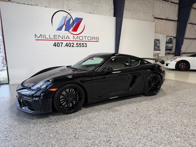Used 2020 Porsche 718 Cayman GT4 RWD image 17