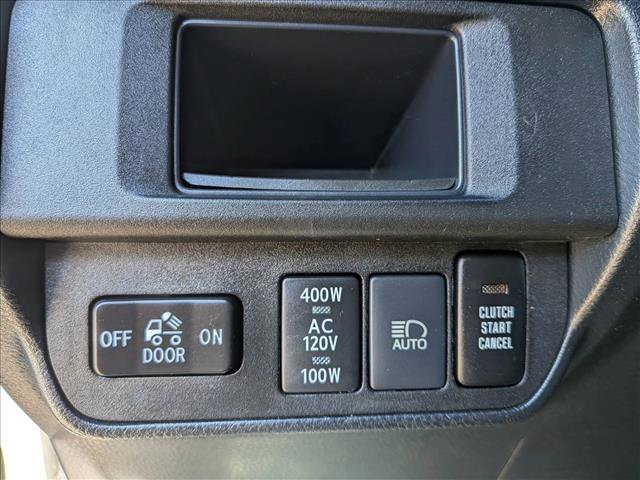 Used 2019 Toyota Tacoma TRD Off-Road image 15