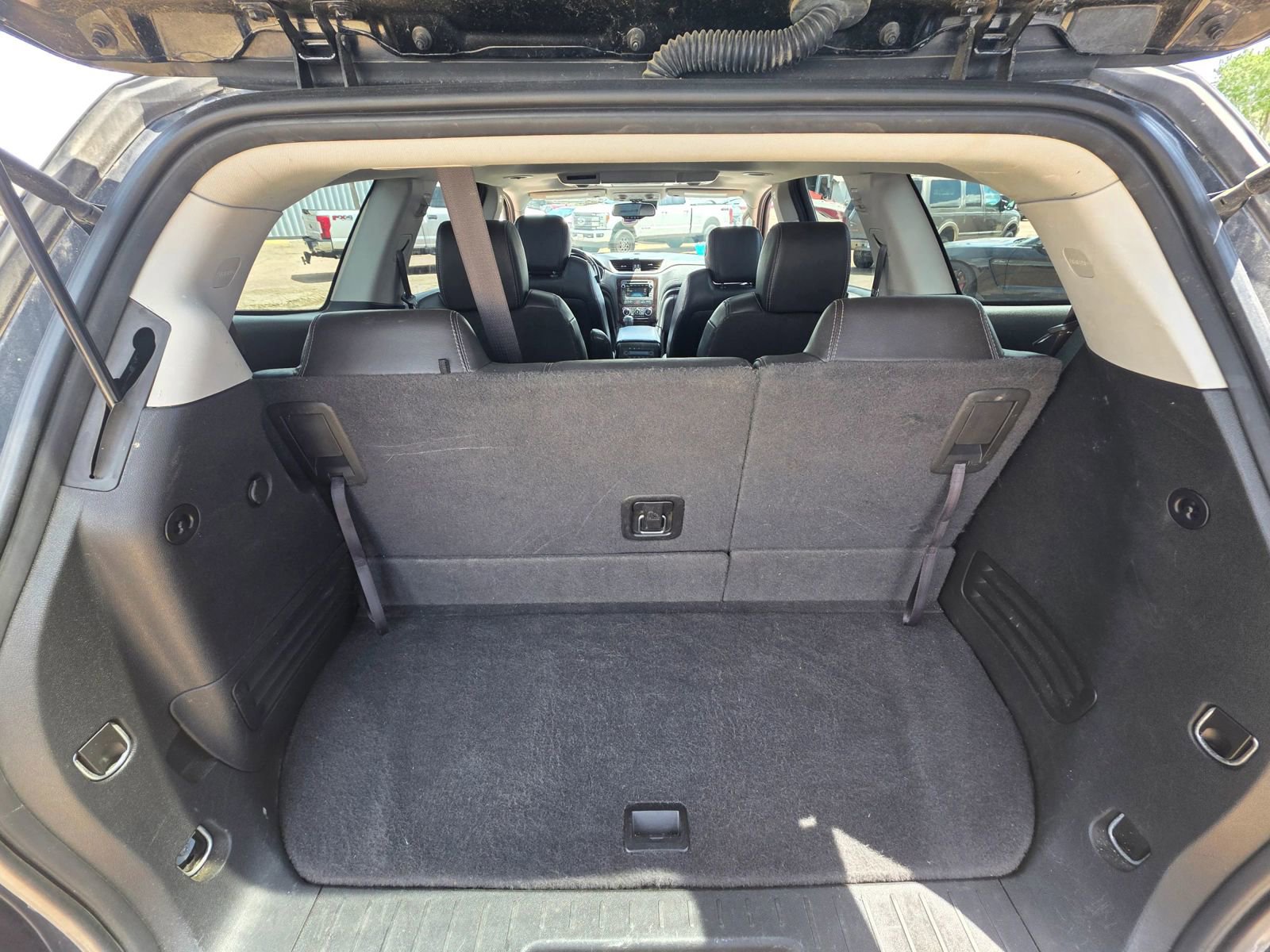 Used 2017 Chevrolet Traverse Premier AWD/4WD image 9