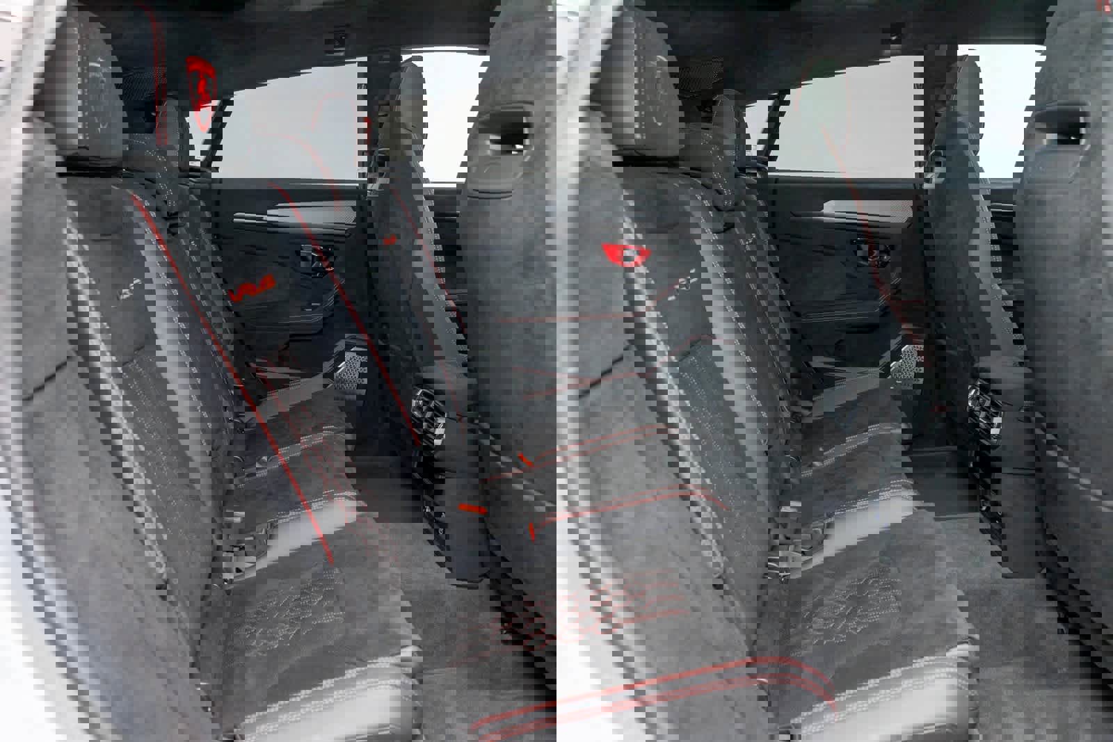 Used 2024 Lamborghini Urus Performante image 16