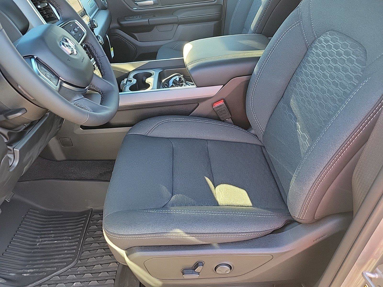 New 2025 RAM 1500 Big Horn image 22