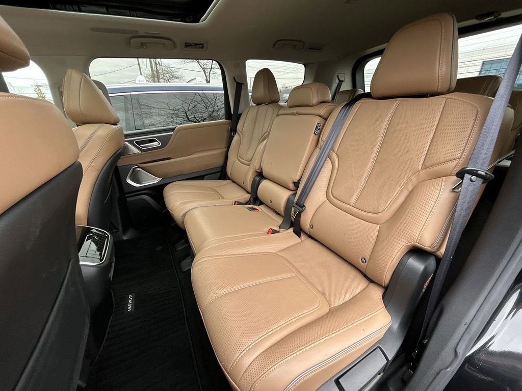 Certified 2025 INFINITI QX80 Sensory image 23