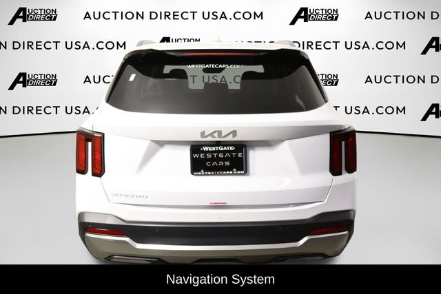Used 2025 Kia Sorento S FWD image 3