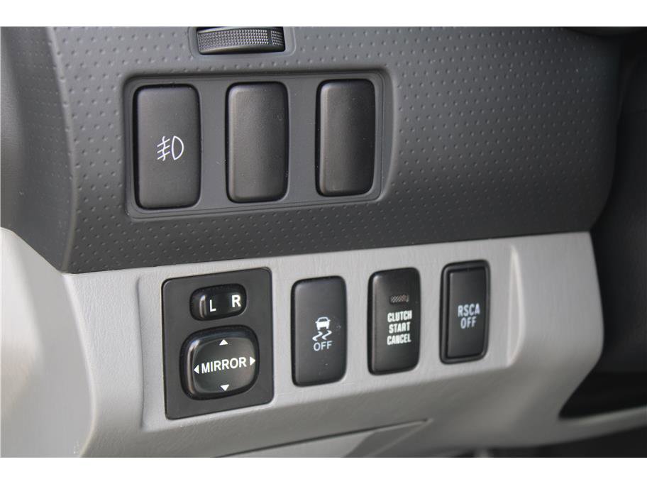 Used 2015 Toyota Tacoma 4x4 Double Cab image 13