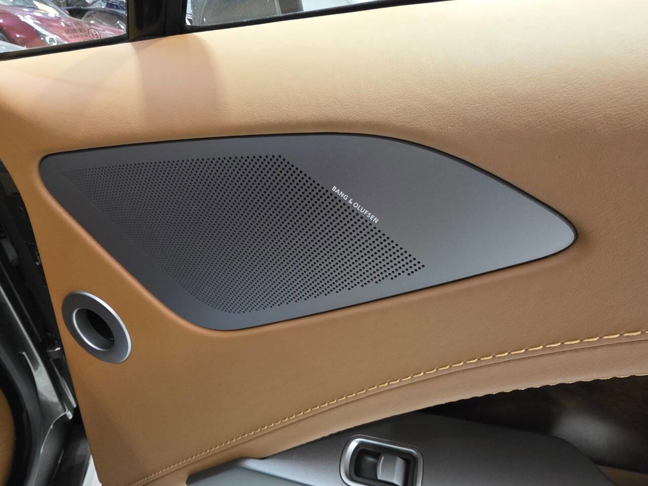 Used 2015 Aston Martin Rapide S image 44