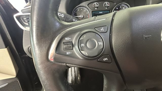 Used 2018 Buick Enclave Essence w/ Trailering Package FWD image 15