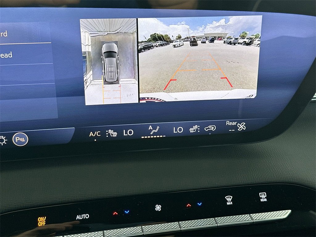 New 2025 Buick Enclave Sport Touring w/ Power Package image 28