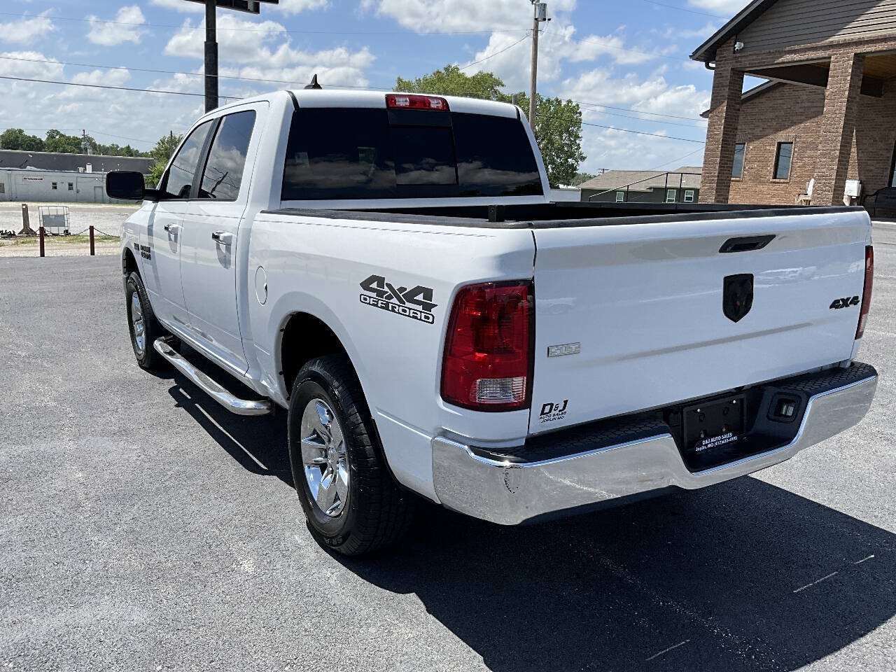 Used 2014 RAM 1500 Classic SLT w/ Remote Start & Security Group AWD/4WD image 4