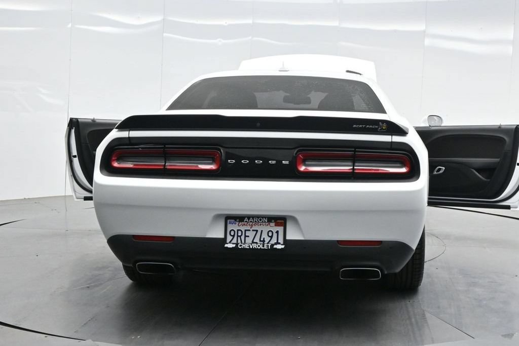 Used 2022 Dodge Challenger R/T Scat Pack w/ Driver Convenience Group RWD image 46