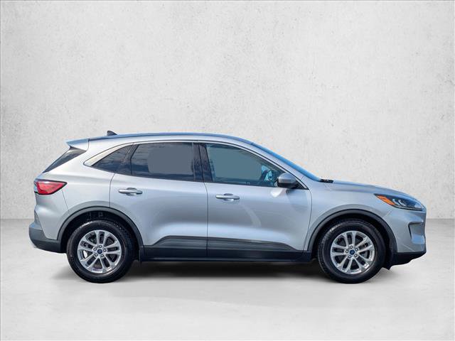 Certified 2020 Ford Escape SE FWD image 4