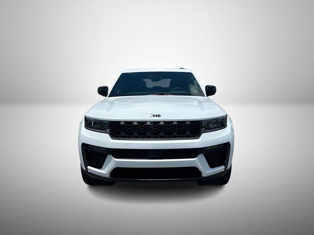 New 2026 Jeep Grand Cherokee Limited w/ Limited Altitude Package RWD image 7