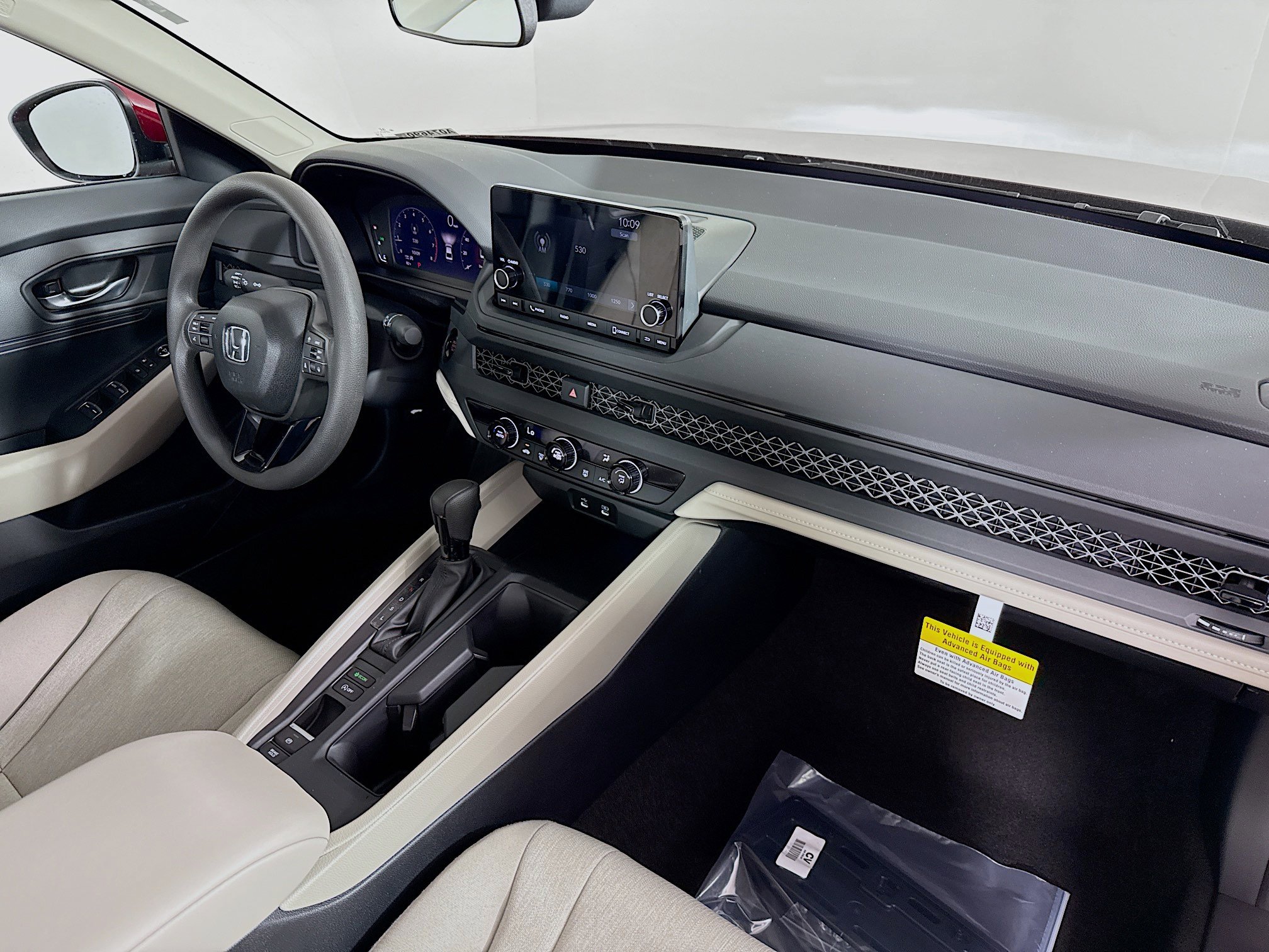 New 2025 Honda Accord LX image 33