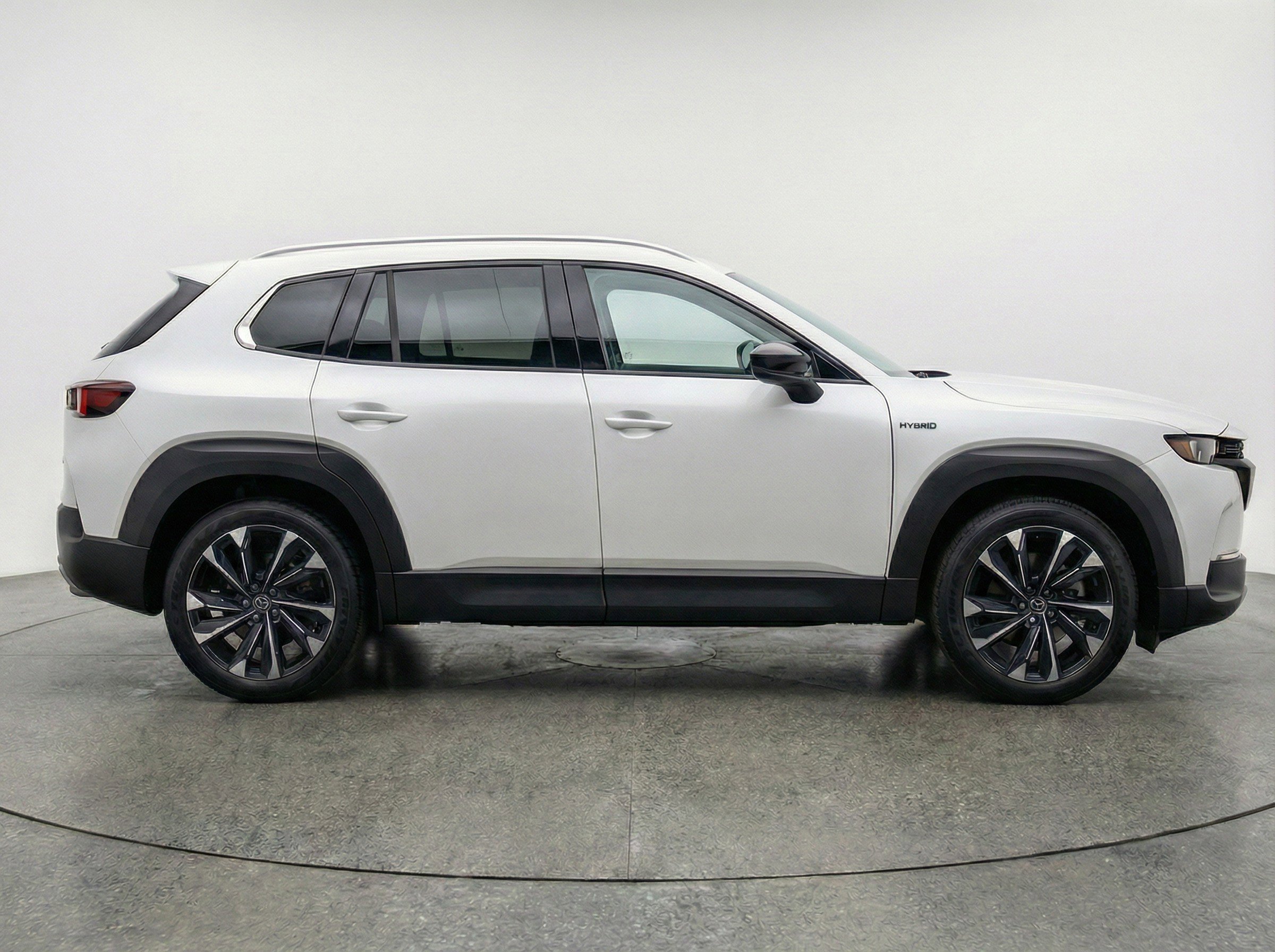 Used 2025 MAZDA CX-50 2.5 Hybrid w/ Premium Plus Pkg AWD/4WD image 11