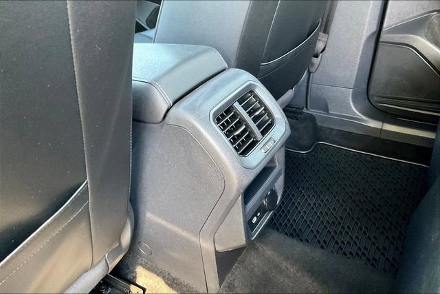 Used 2023 Volkswagen Tiguan SE R-Line FWD image 12