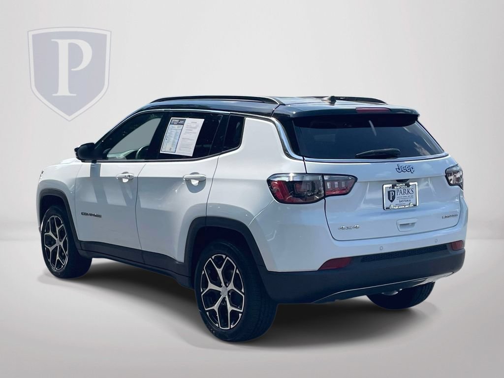 Used 2024 Jeep Compass Limited AWD/4WD image 6