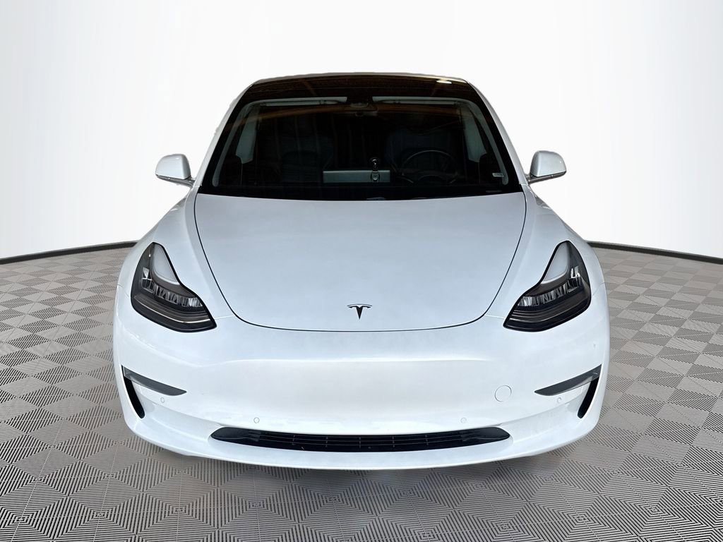 Used 2019 Tesla Model 3 Standard Range RWD image 2
