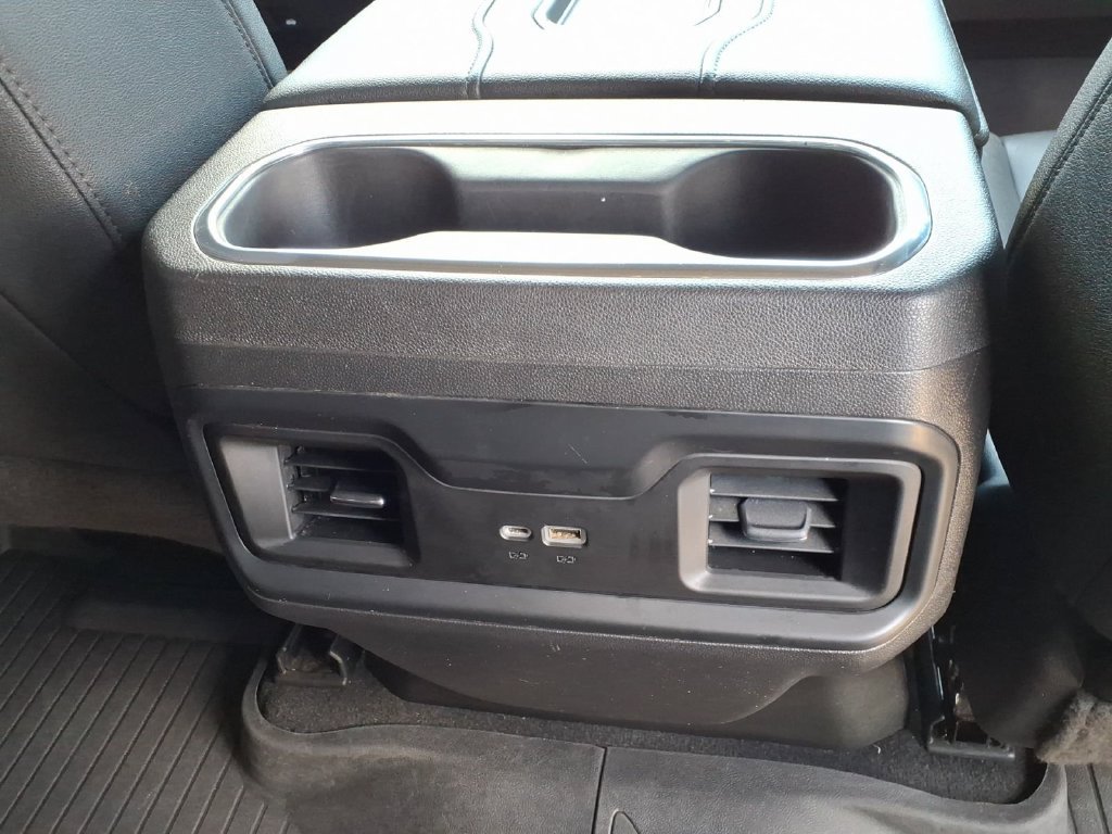 Used 2022 Chevrolet Silverado 1500 LT Trail Boss w/ LT Trail Boss Premium Package AWD/4WD image 17