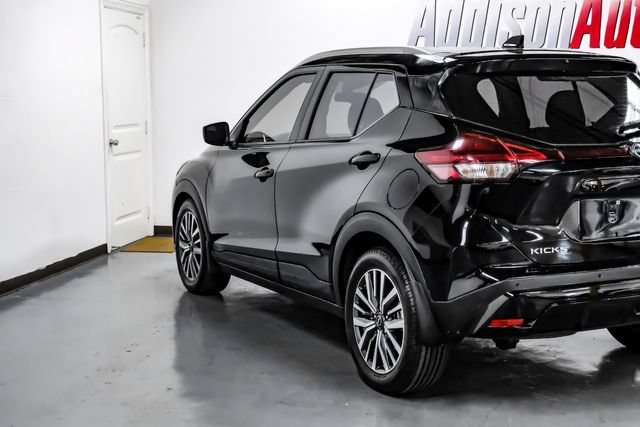 Used 2024 Nissan Kicks SV FWD image 16
