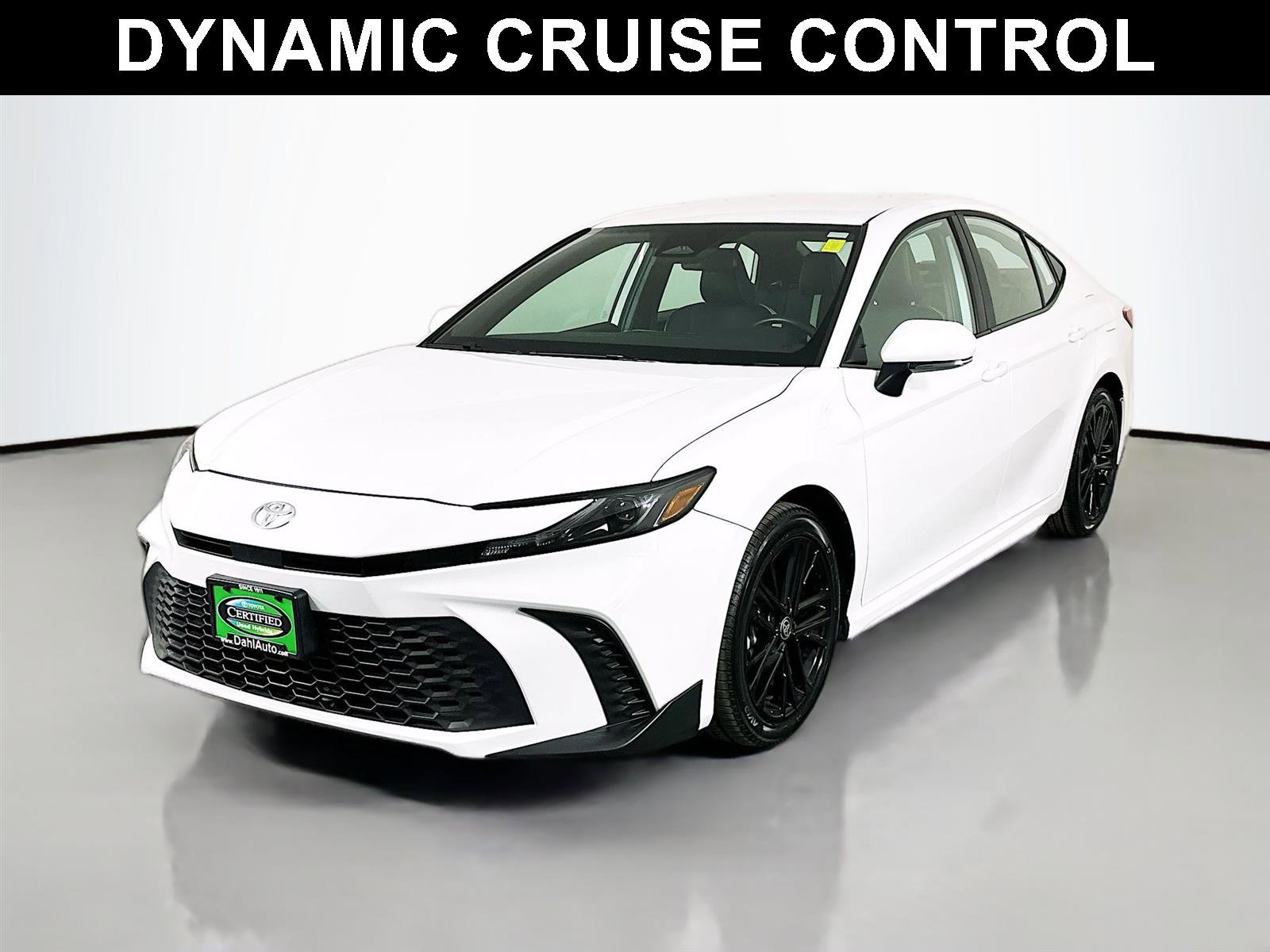 Certified 2025 Toyota Camry SE image 4