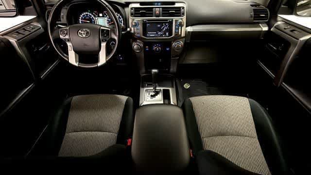 Used 2018 Toyota 4Runner SR5 RWD image 4