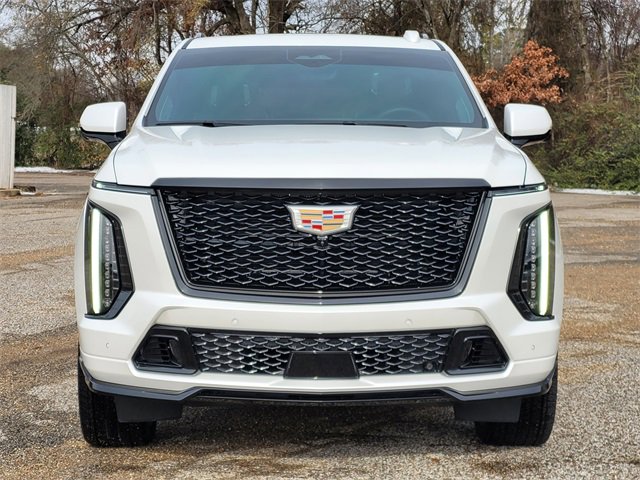 Used 2025 Cadillac Escalade ESV V image 2