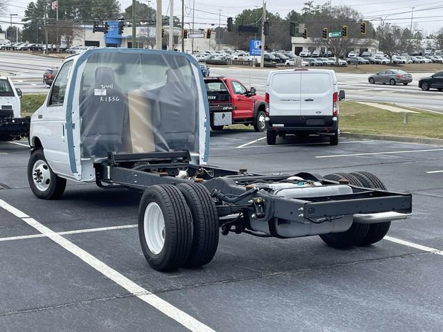 New 2026 Ford E-350 and Econoline 350 Super Duty w/ Driver's Safety Package image 5